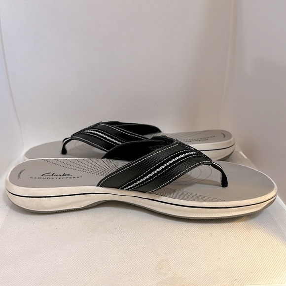 Clarks Couldsteppers Black Adjustable Strap Sandals Size 9 - EUC - Picture 8 of 13